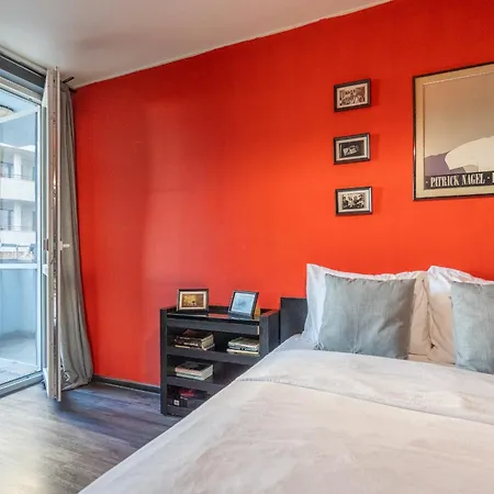 Free Parking 1br Tokuda Lozenets סופיה